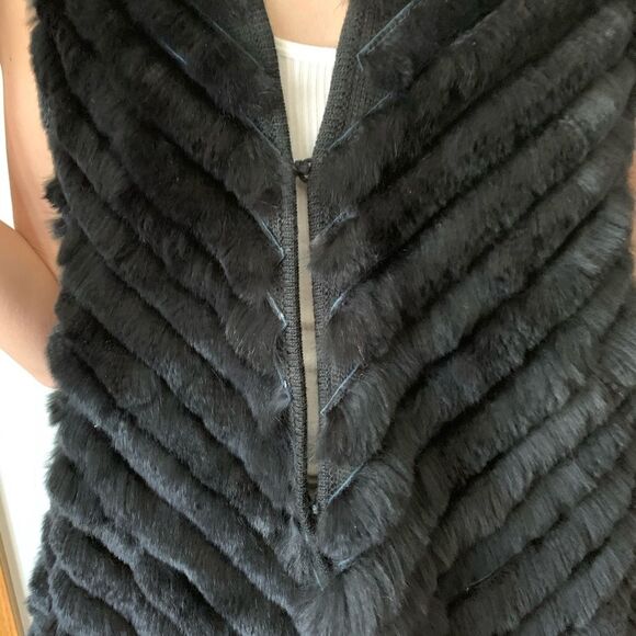 Heartloom black 100% rabbit hair vest, excellent condition, size XS/PT - Picture 7 of 8